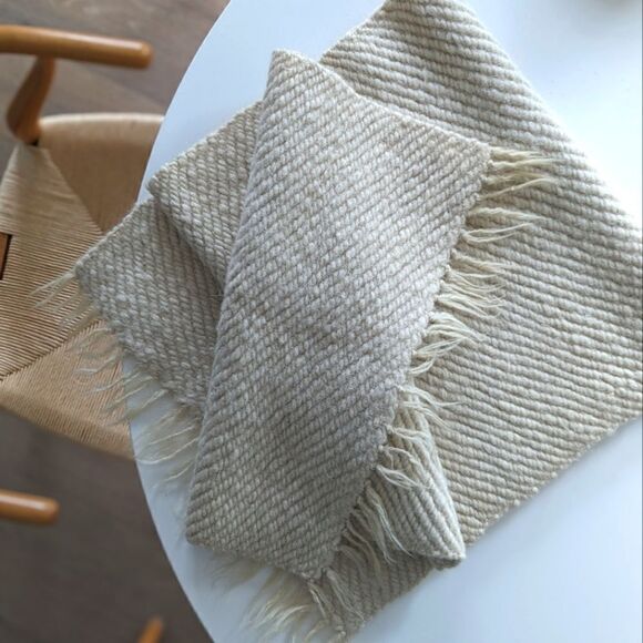 Hand Loomed Wool Throw - Picture 2 of 5